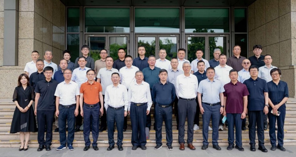中国仪器仪表行业协会第九届理事会第一次理事长联席会议在苏州召开